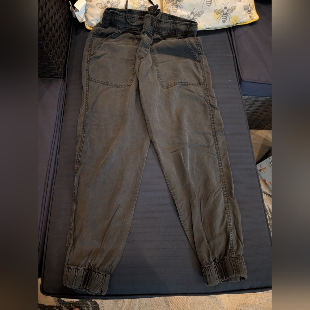 Orvis Charcoal/Green Jogger Pants Size Medium
